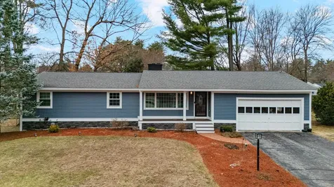12 Franconia Drive Nashua NH 03063