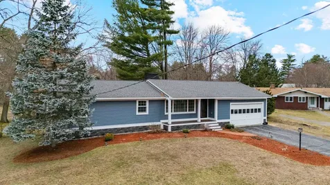 12 Franconia Drive Nashua NH 03063