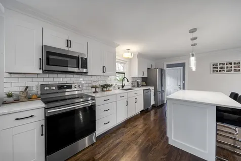 12 Franconia Drive Nashua NH 03063