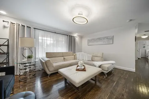 12 Franconia Drive Nashua NH 03063