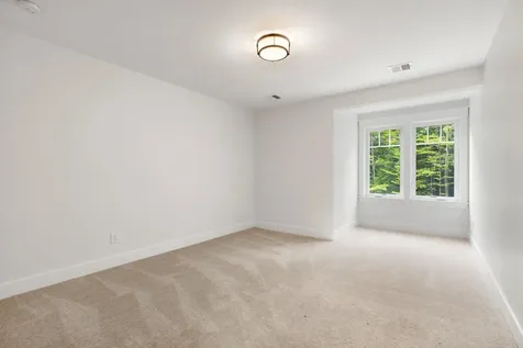 Lot 4 Jenkins Road Bedford NH 03110