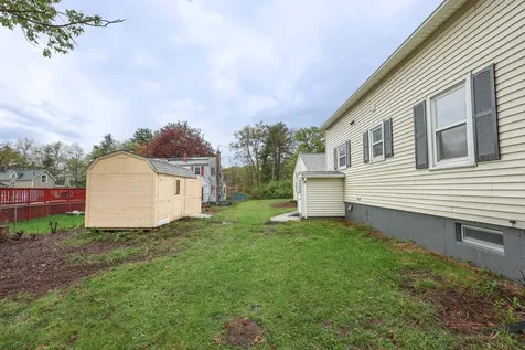 340 Maplehurst Avenue Manchester NH 03104