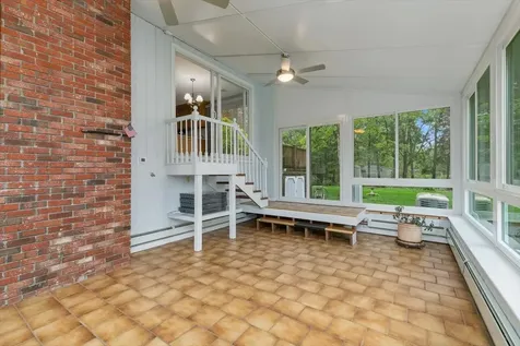 51 Whittier Street Newton NH 03858