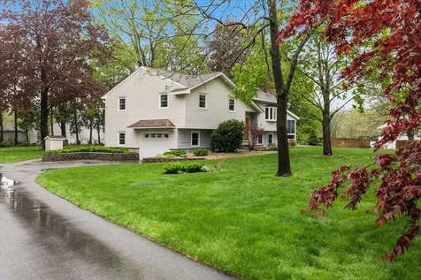 51 Whittier Street Newton NH 03858