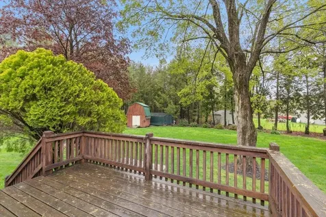 51 Whittier Street Newton NH 03858