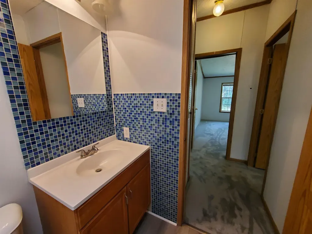 42 Serendipity Lane Canaan NH 03741