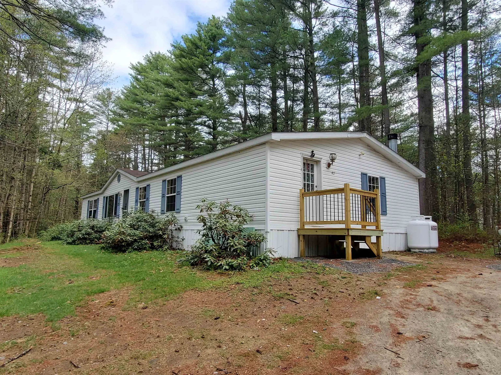 42 Serendipity Lane Canaan NH 03741