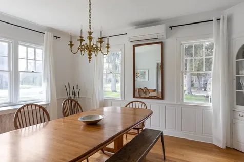 5166 Shelburne Road Shelburne VT 05482