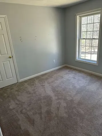 18 Sherman Drive Raymond NH 03077