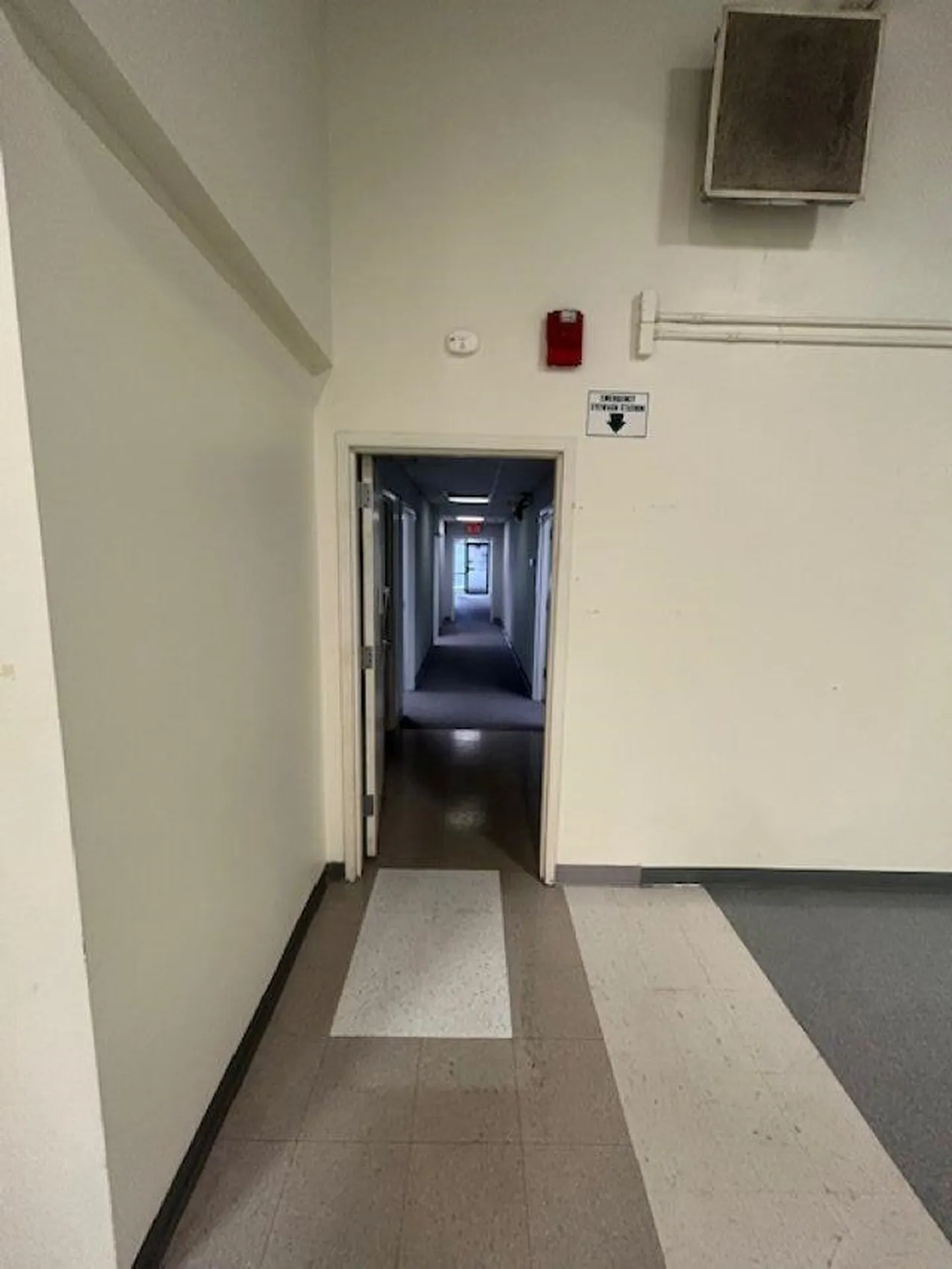 7 Perimeter Road Manchester NH 03103