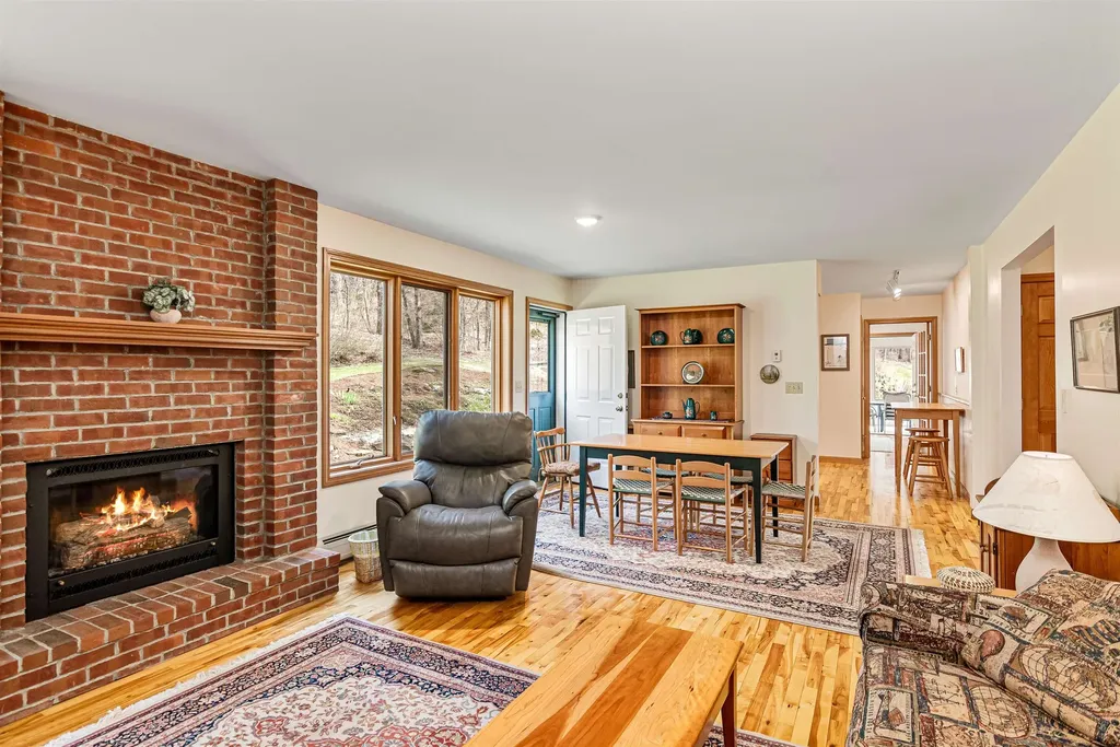 103 Foxfire Lane Stowe VT 05672