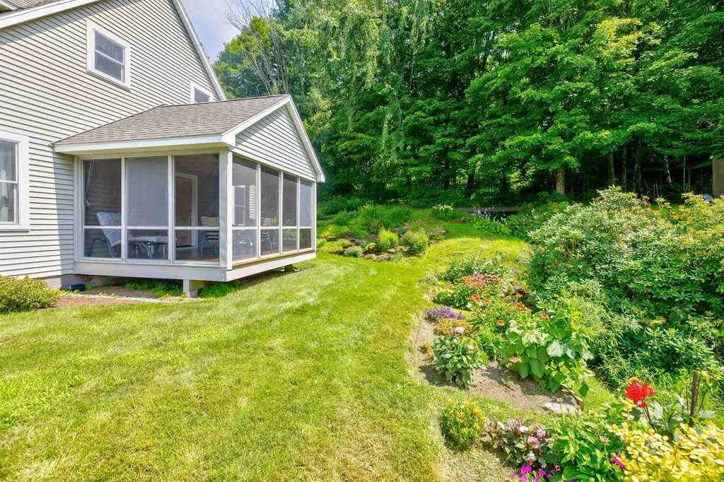 103 Foxfire Lane Stowe VT 05672