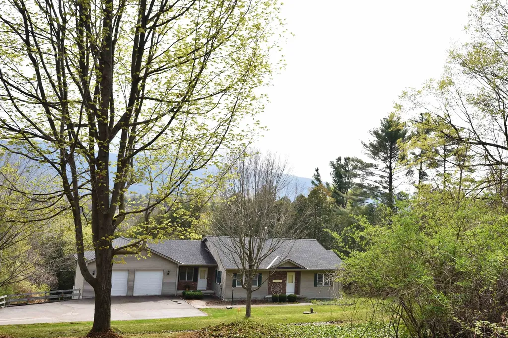 909 East Street New Haven VT 05472