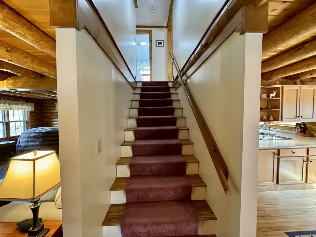 22 Beechwood Lane Franconia NH 03580