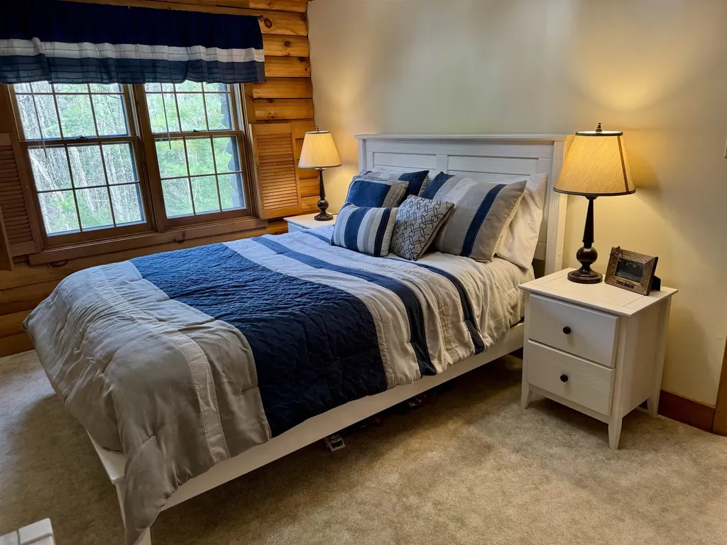 22 Beechwood Lane Franconia NH 03580