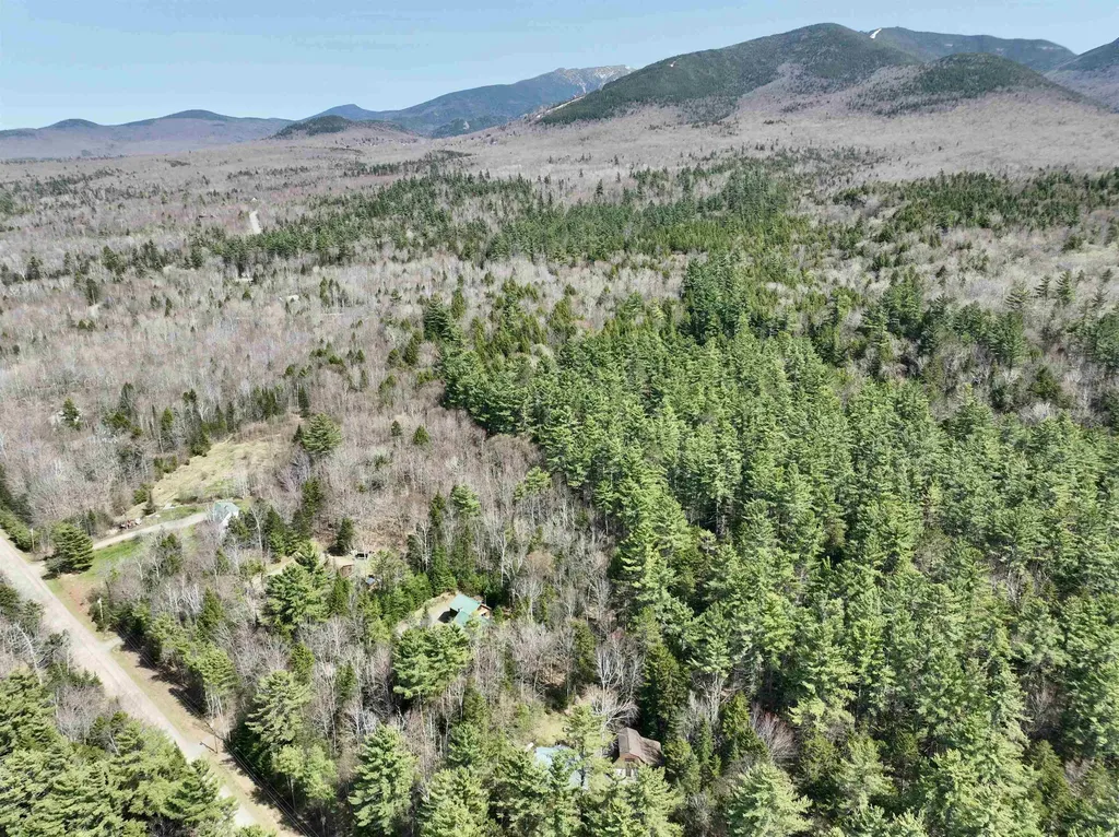 22 Beechwood Lane Franconia NH 03580