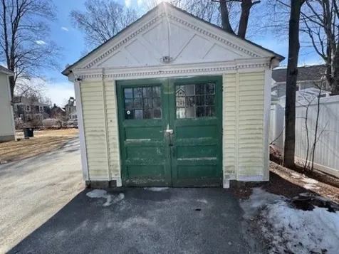35-37 Courtland Street Nashua NH 03060