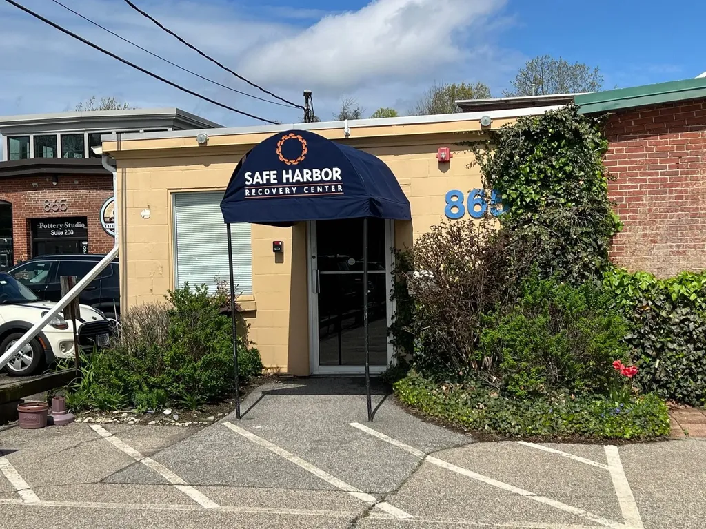 865 Islington Street Portsmouth NH 03801
