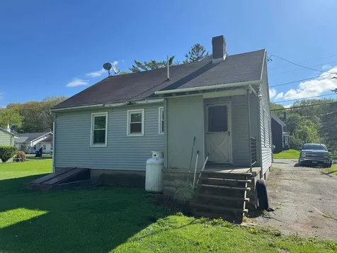 237 Church Street Pownal VT 05261