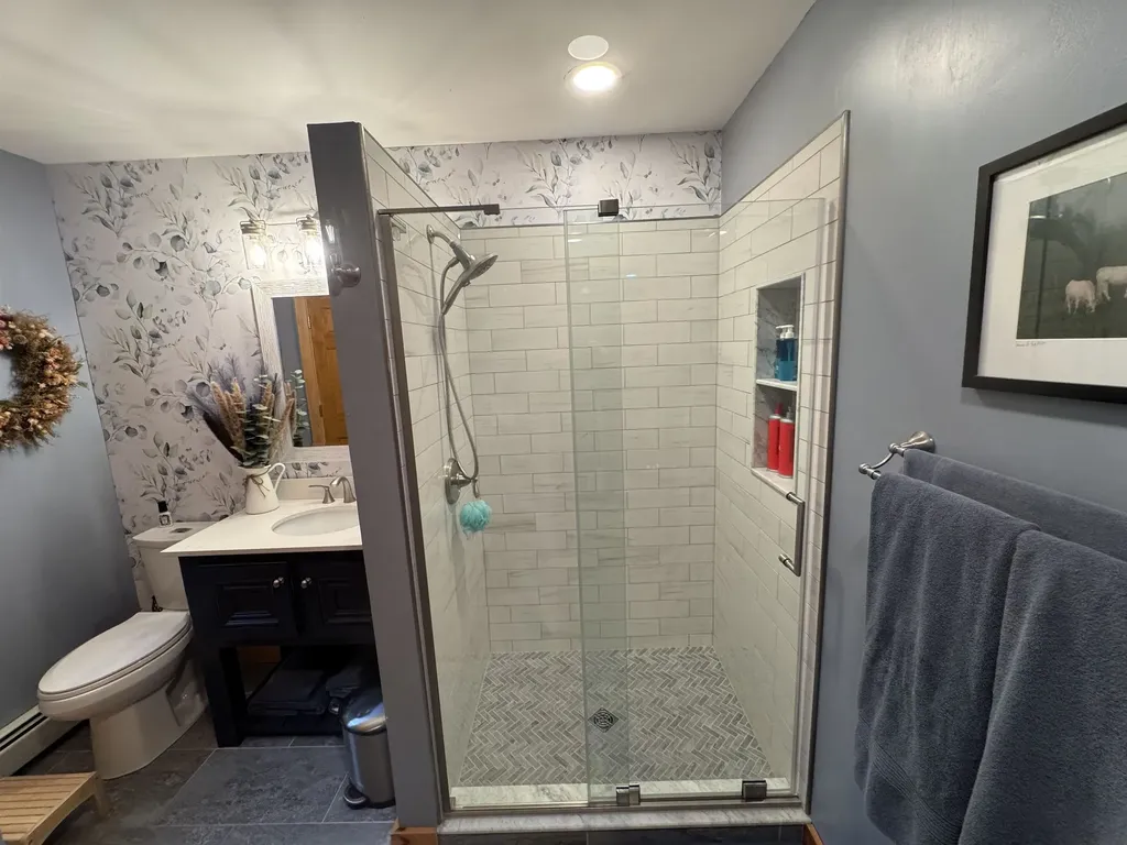 336 Locust Street Hartford VT 05088