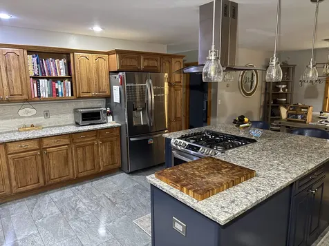 336 Locust Street Hartford VT 05088