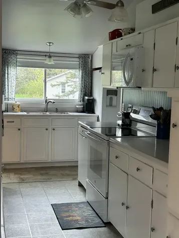 2903 Vt Route 107 Stockbridge VT 05772