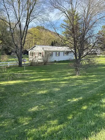 2903 Vt Route 107 Stockbridge VT 05772