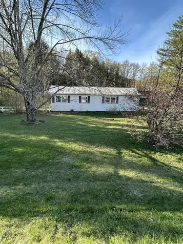 2903 Vt Route 107 Stockbridge VT 05772
