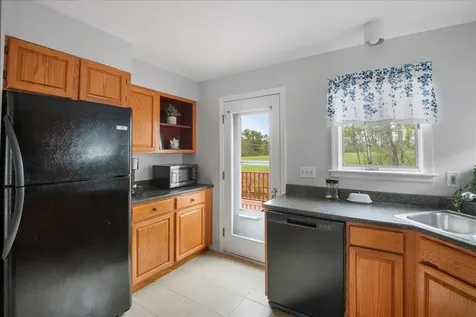 13 Stonegate Drive Middlebury VT 05753