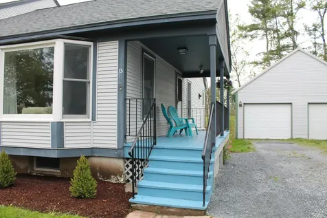 13 Stonegate Drive Middlebury VT 05753