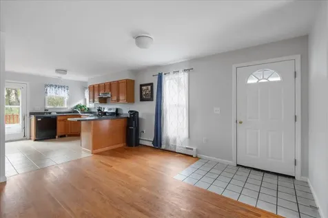 13 Stonegate Drive Middlebury VT 05753