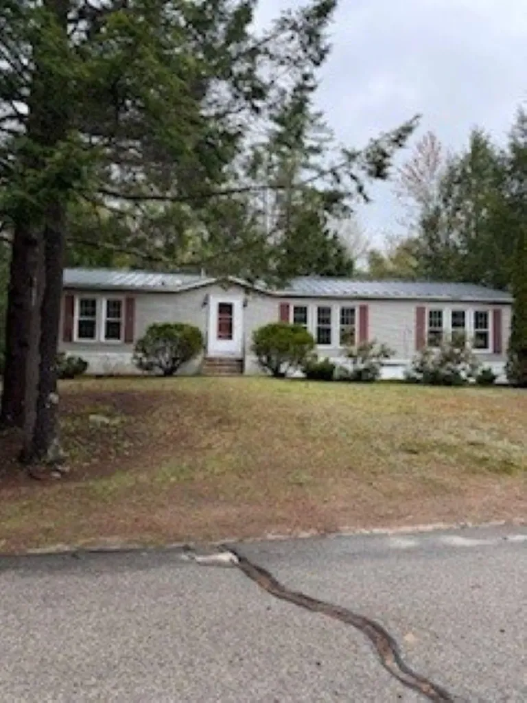 20 Harvey Brook Road Wolfeboro NH 03894