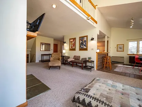 3755 Quechee Main Street Hartford VT 05059
