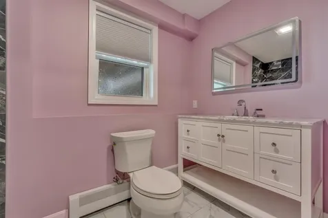 5 Quinlan Farm Road Raymond NH 03077