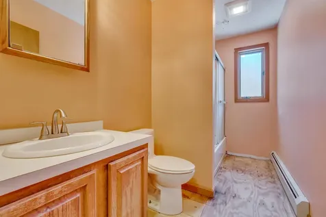5 Quinlan Farm Road Raymond NH 03077