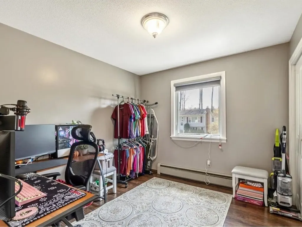 33 Rosewood Lane Essex Junction VT 05452