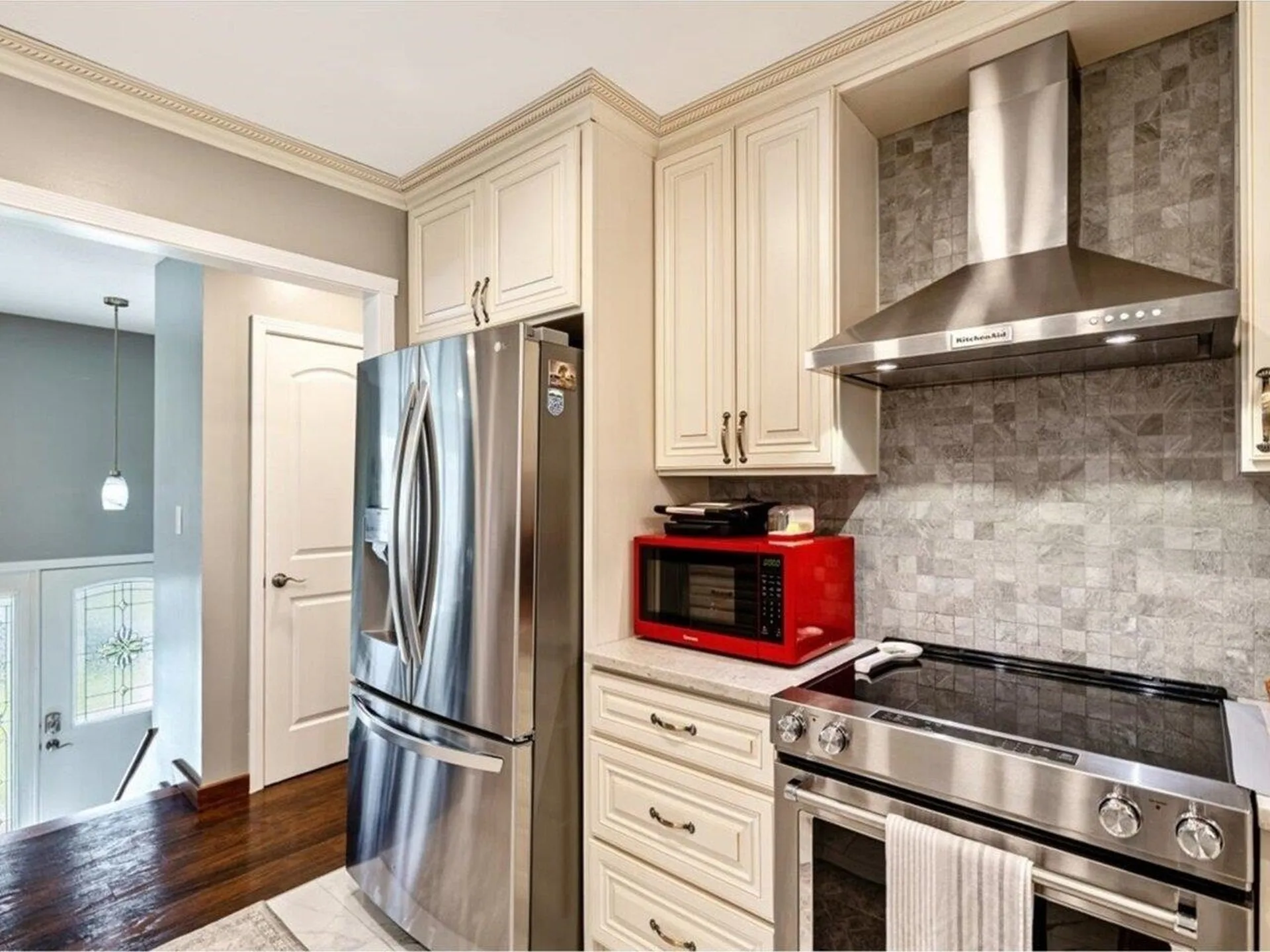 33 Rosewood Lane Essex Junction VT 05452