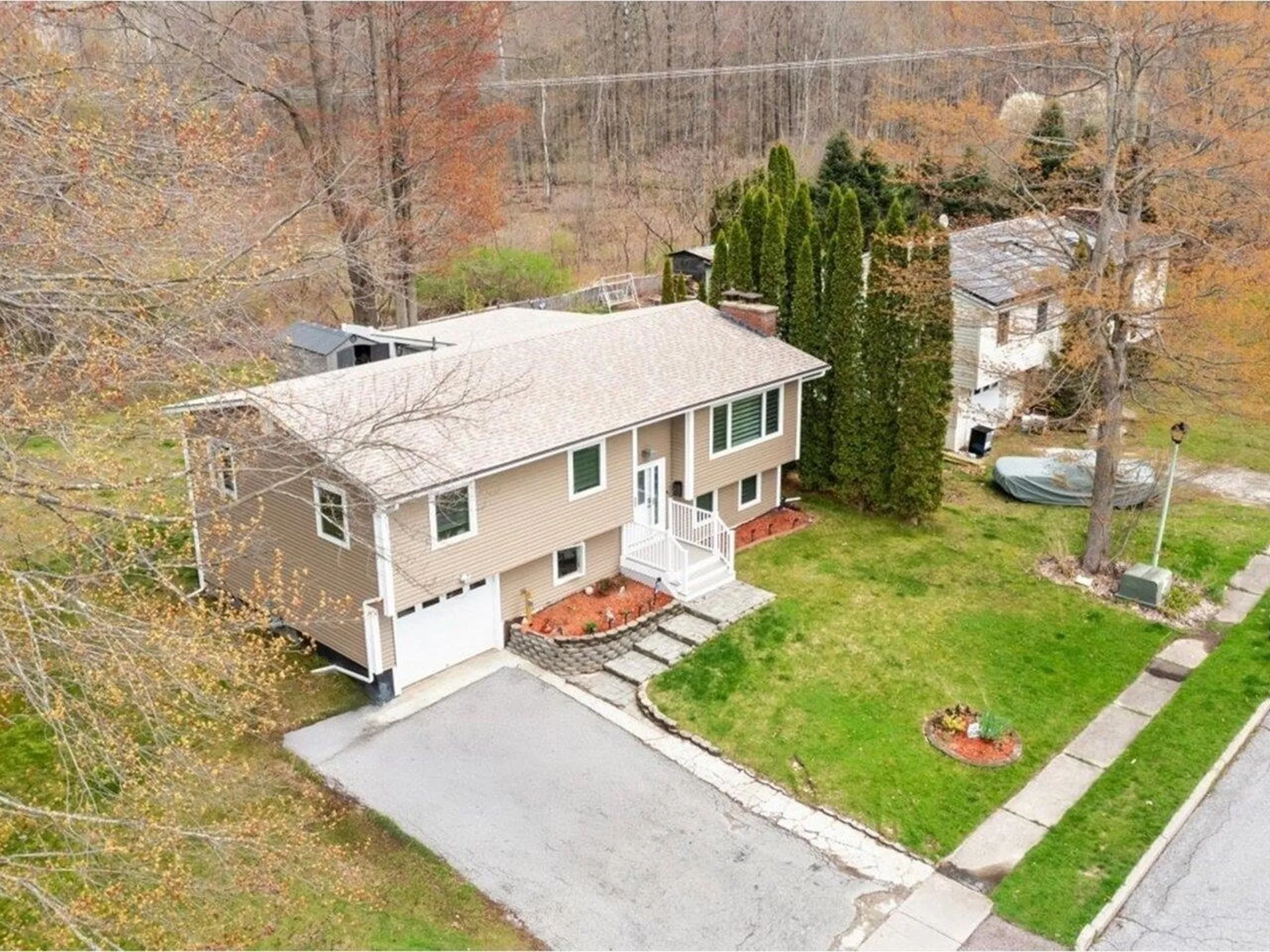 33 Rosewood Lane Essex Junction VT 05452