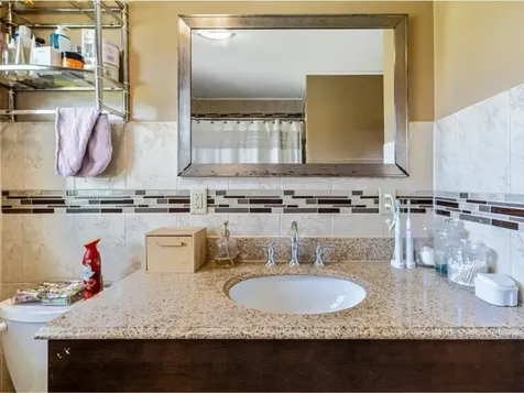 33 Rosewood Lane Essex Junction VT 05452