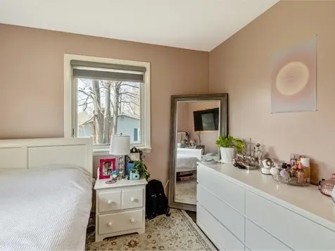 33 Rosewood Lane Essex Junction VT 05452