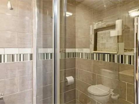 33 Rosewood Lane Essex Junction VT 05452