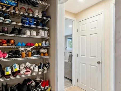 33 Rosewood Lane Essex Junction VT 05452