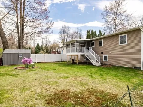 33 Rosewood Lane Essex Junction VT 05452