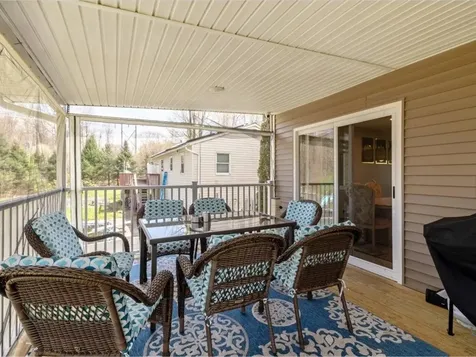 33 Rosewood Lane Essex Junction VT 05452