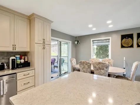 33 Rosewood Lane Essex Junction VT 05452
