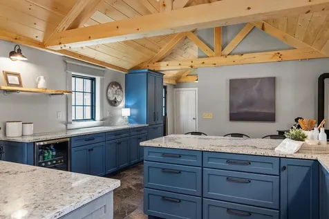 246 Pickpocket Road Brentwood NH 03833