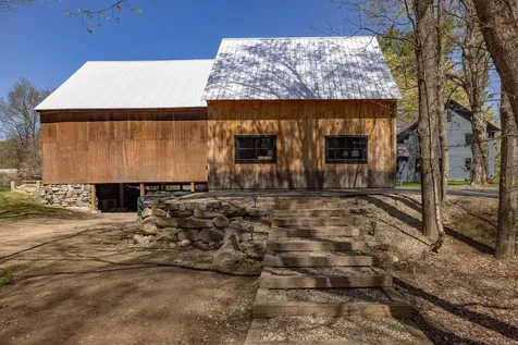 246 Pickpocket Road Brentwood NH 03833
