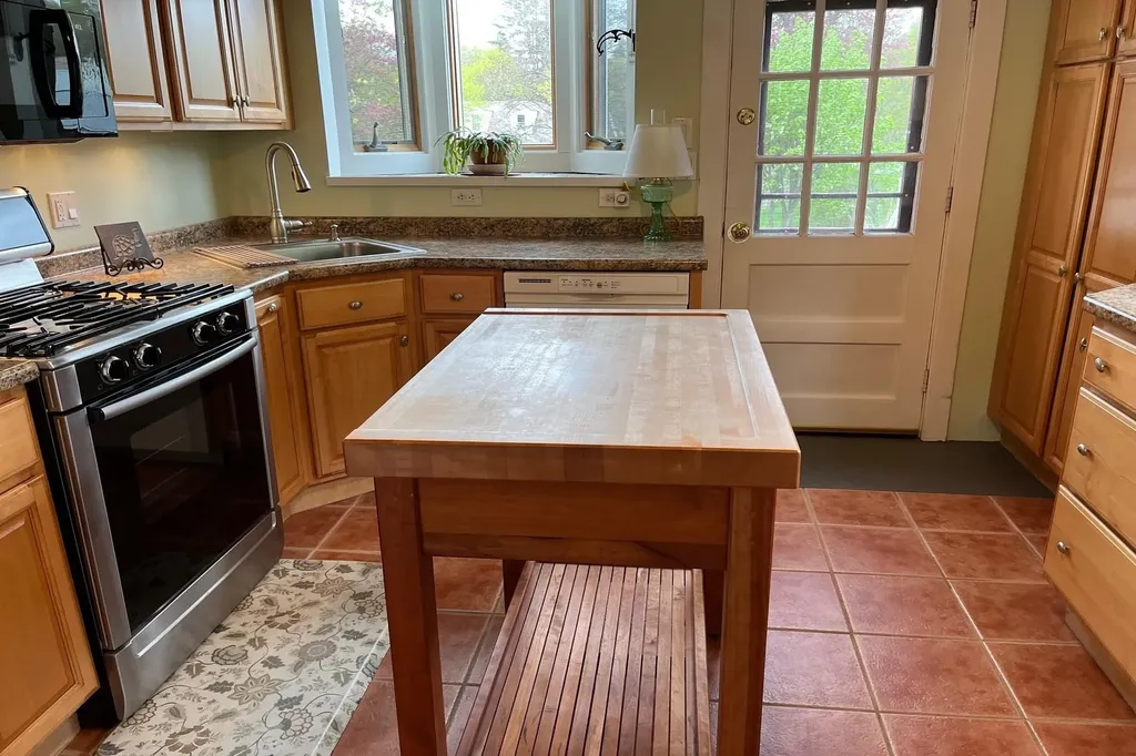 181 Adams Street Rutland City VT 05701