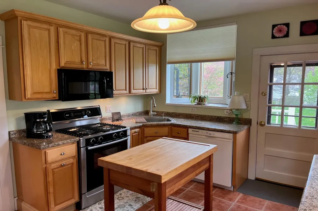 181 Adams Street Rutland City VT 05701