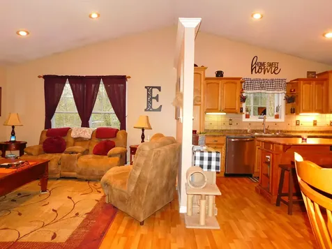 218 Deboer Lane Wakefield NH 03872